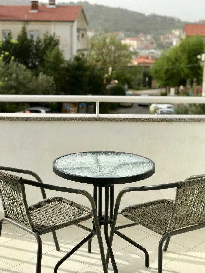 Aparment Jomarko Trogir Buitenkant foto